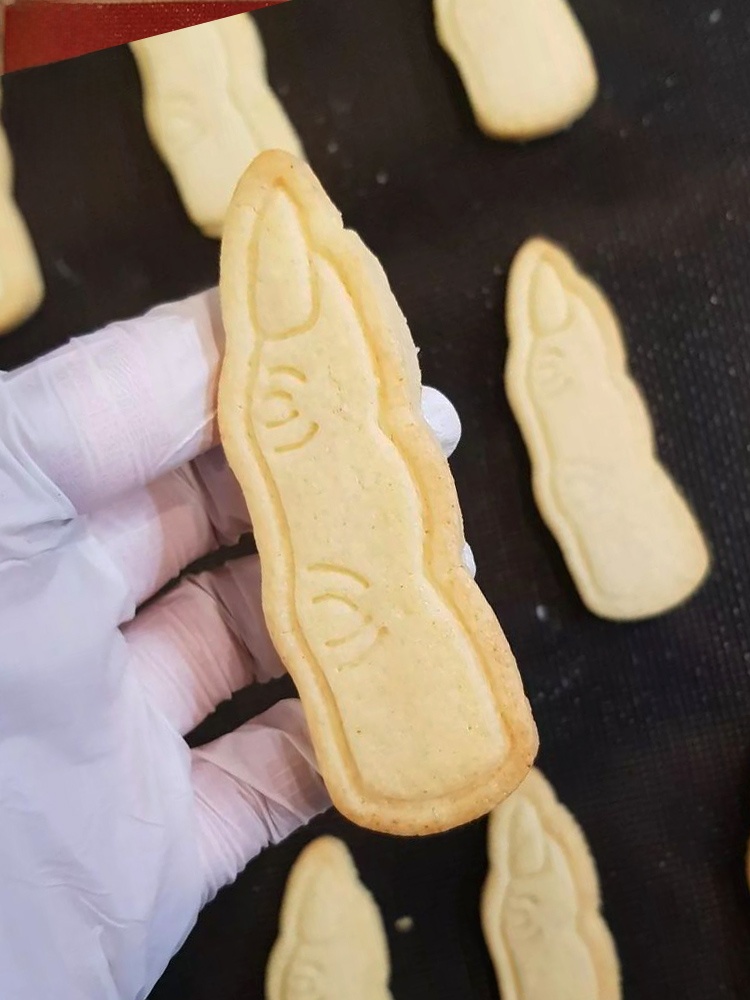 loween Witch Finger Cartoon Bi - Kitchen Witch Baking recensie en prijs
